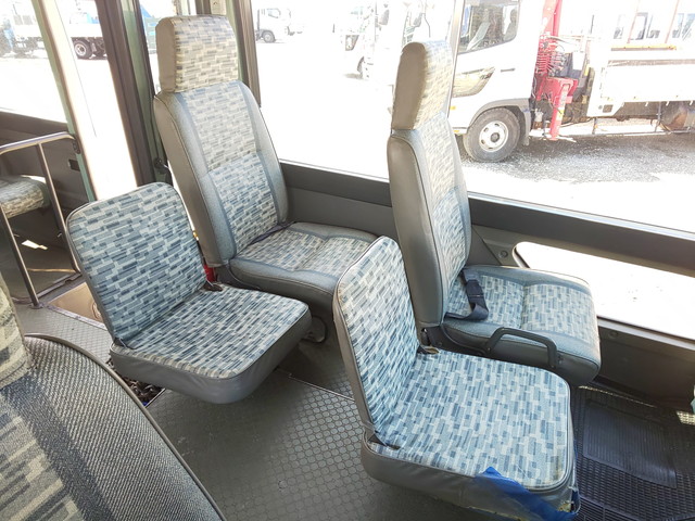 三菱ふそうローザマイクロバス[写真18]