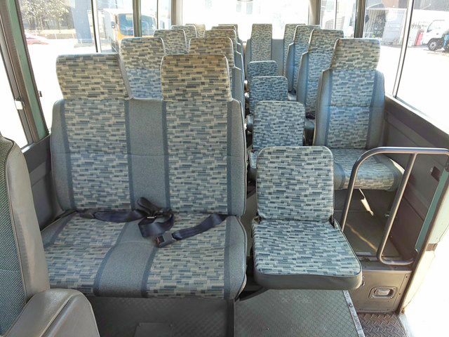 三菱ふそうローザマイクロバス[写真20]