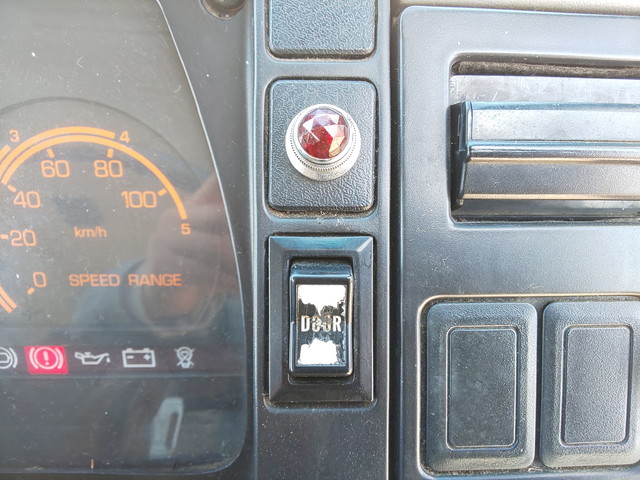 三菱ふそうローザマイクロバス[写真28]