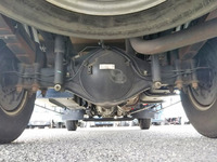 三菱ふそうキャンター平ボディ小型（2t・3t）[写真24]