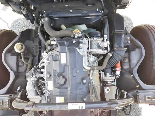 三菱ふそうキャンター平ボディ小型（2t・3t）[写真26]