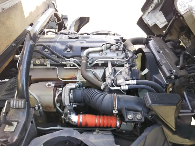 三菱ふそうキャンター平ボディ小型（2t・3t）[写真27]