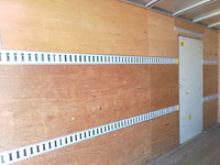 いすゞエルフアルミバン小型（2t・3t）[写真12]