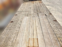 UDトラックスビッグサムセルフクレーン4段大型（10t）[写真06]