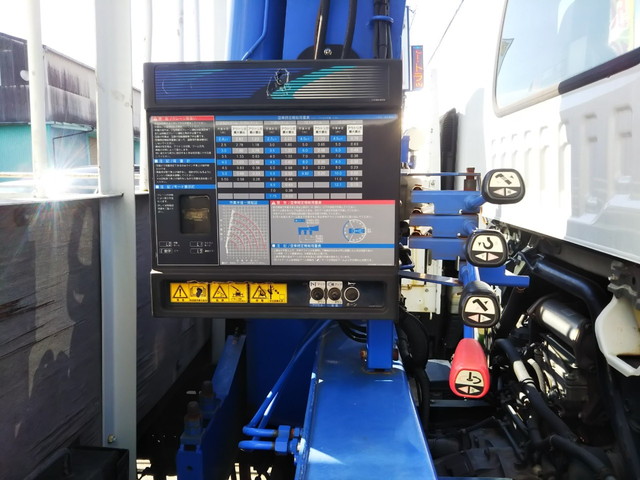 いすゞフォワードクレーン5段中型（4t）[写真15]