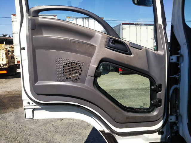 いすゞフォワードクレーン5段中型（4t）[写真27]