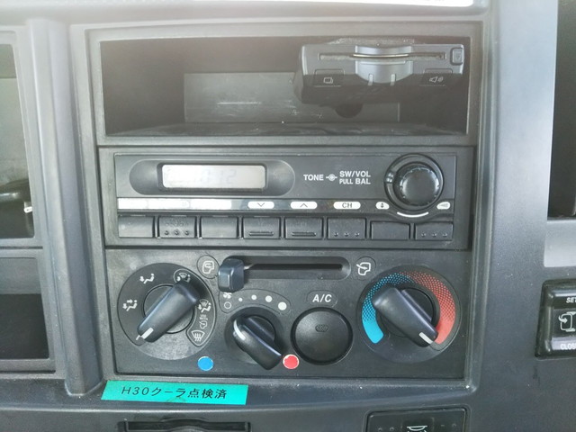 いすゞフォワードクレーン5段中型（4t）[写真34]