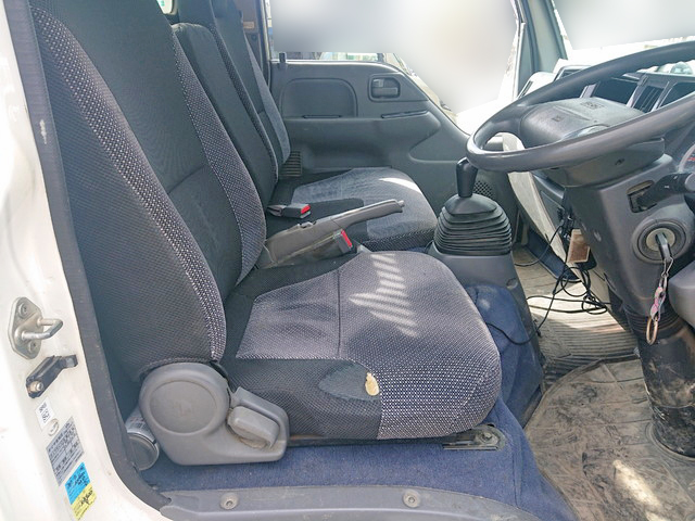 いすゞエルフローダーダンプ小型（2t・3t）[写真29]