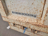 いすゞエルフローダーダンプ小型（2t・3t）[写真08]