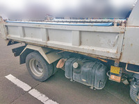 いすゞエルフローダーダンプ小型（2t・3t）[写真09]