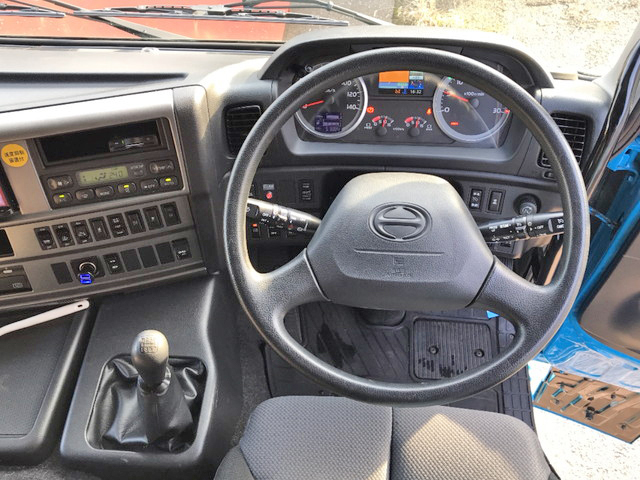 日野プロフィアクレーン4段大型（10t）[写真32]