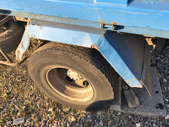 いすゞエルフダンプ小型（2t・3t）[写真22]