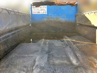 いすゞエルフダンプ小型（2t・3t）[写真07]