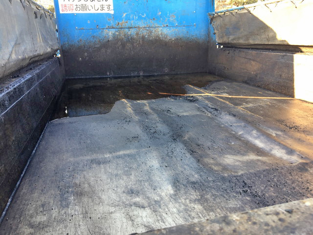 いすゞエルフダンプ小型（2t・3t）[写真08]