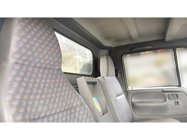 UDトラックスコンドルユニック4段中型（4t）[写真16]