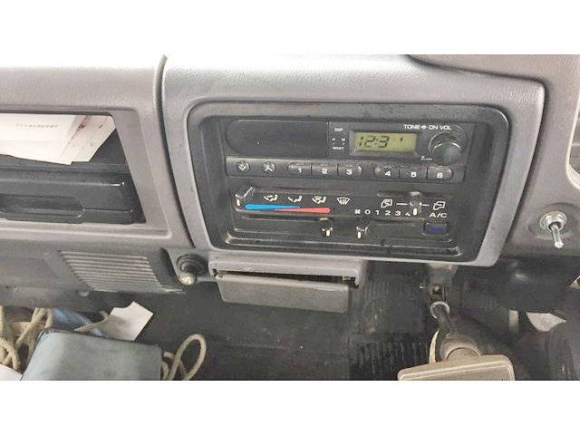 UDトラックスコンドルユニック4段中型（4t）[写真20]