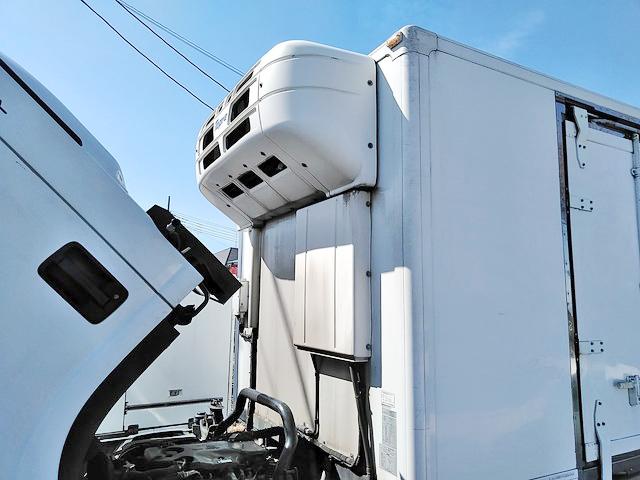 いすゞエルフ冷凍車（冷蔵車）小型（2t・3t）[写真15]