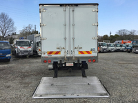 いすゞフォワード冷凍車（冷蔵車）中型（4t）[写真11]