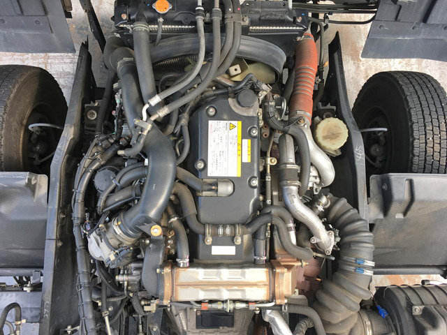 いすゞフォワード冷凍車（冷蔵車）中型（4t）[写真27]