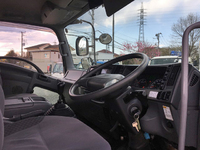 いすゞフォワード冷凍車（冷蔵車）中型（4t）[写真32]