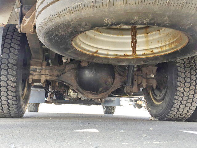 いすゞエルフアルミバン小型（2t・3t）[写真17]