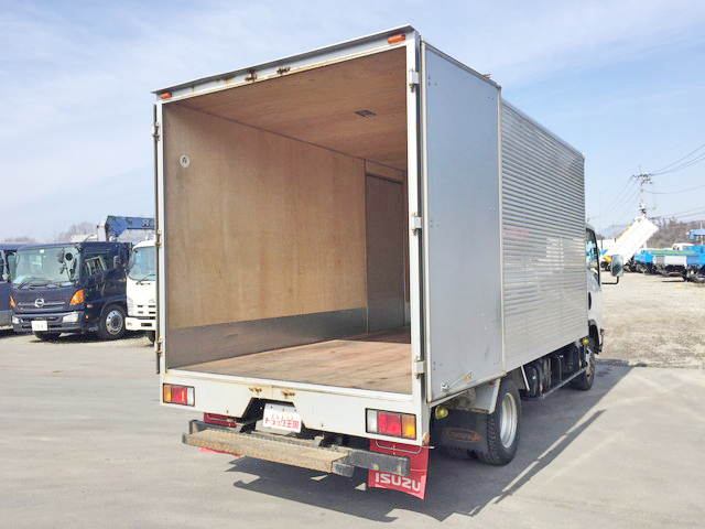 いすゞエルフアルミバン小型（2t・3t）[写真02]