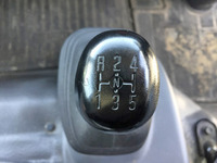 いすゞエルフアルミバン小型（2t・3t）[写真31]