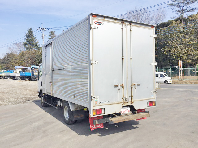 いすゞエルフアルミバン小型（2t・3t）[写真04]