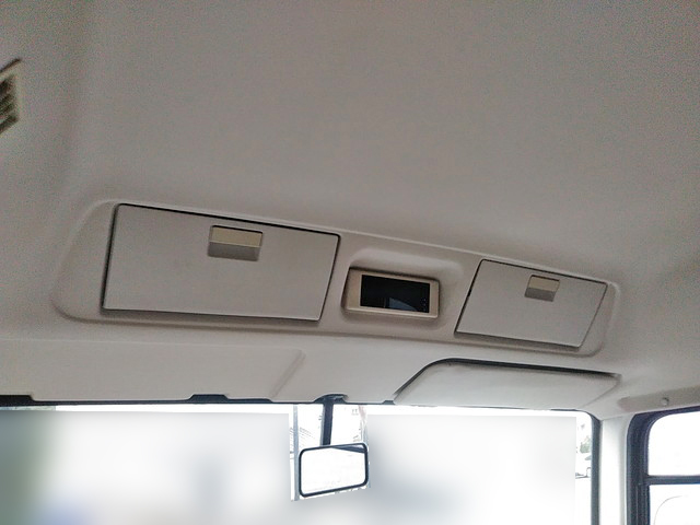 三菱ふそうローザマイクロバス[写真17]