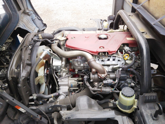 日野デュトロアルミブロック小型（2t・3t）[写真18]