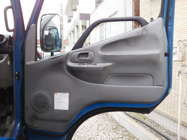 日野デュトロアルミブロック小型（2t・3t）[写真21]