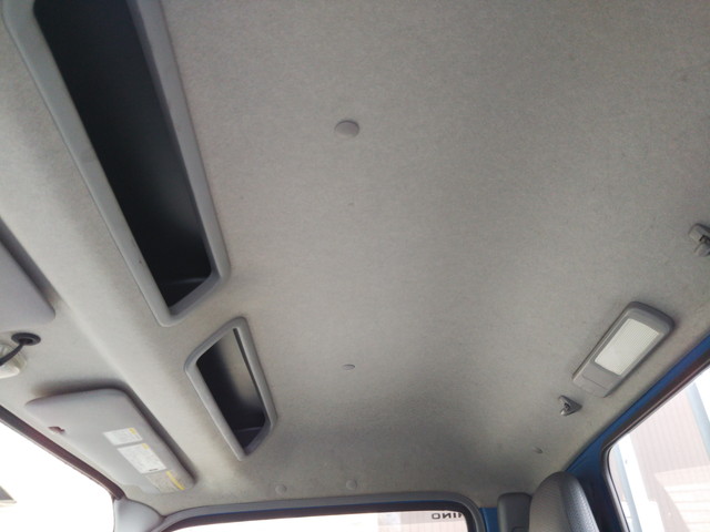 日野デュトロアルミブロック小型（2t・3t）[写真25]