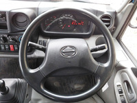 日野デュトロアルミブロック小型（2t・3t）[写真31]