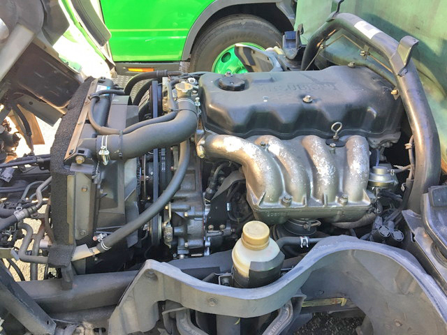 三菱ふそうキャンター平ボディ小型（2t・3t）[写真15]