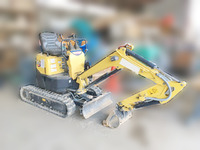 ヤンマーミニユンボ（ミニバックホー）[写真02]