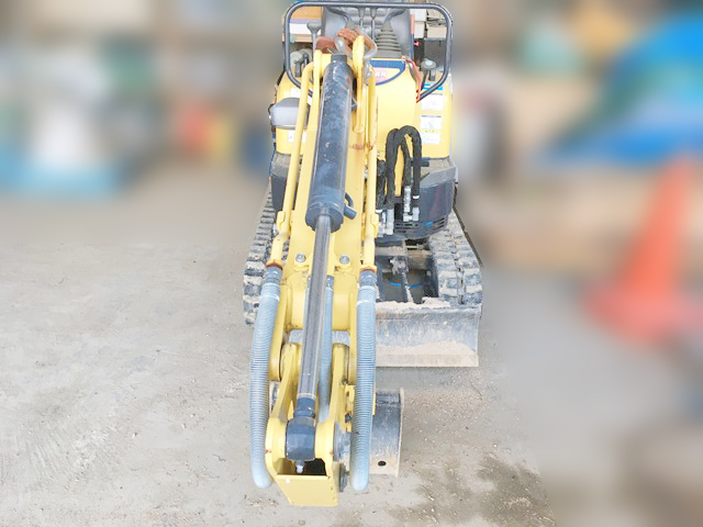 ヤンマーミニユンボ（ミニバックホー）[写真04]