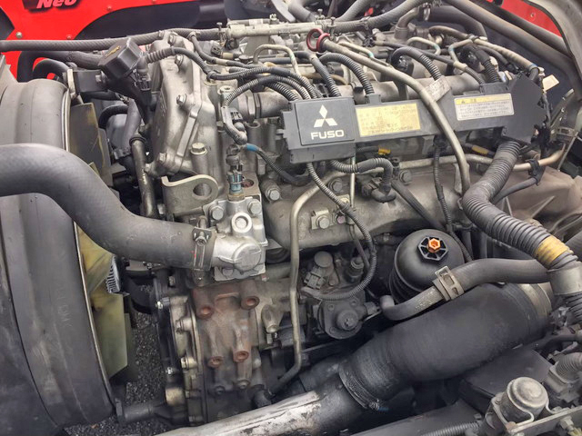 三菱ふそうキャンターキャリアカー小型（2t・3t）[写真12]