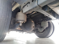 いすゞフォワード冷凍車（冷蔵車）中型（4t）[写真21]