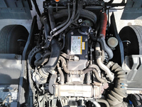 いすゞフォワード冷凍車（冷蔵車）中型（4t）[写真23]