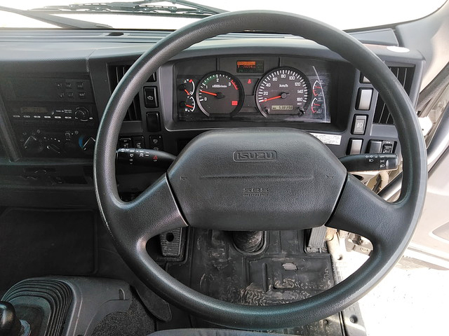 いすゞフォワード冷凍車（冷蔵車）中型（4t）[写真35]