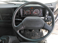 いすゞフォワード冷凍車（冷蔵車）中型（4t）[写真35]