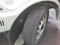 マツダボンゴ平ボディ小型（2t・3t）[写真12]