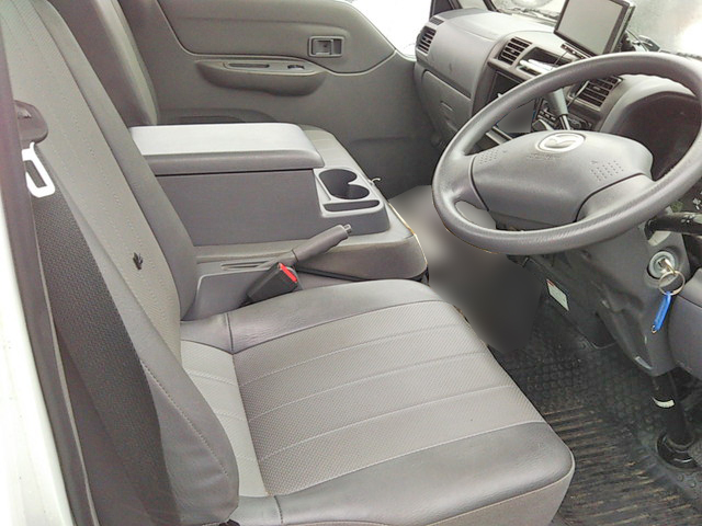 マツダボンゴ平ボディ小型（2t・3t）[写真29]