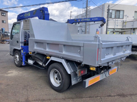 いすゞエルフダンプ・クレーン付小型（2t・3t）[写真02]