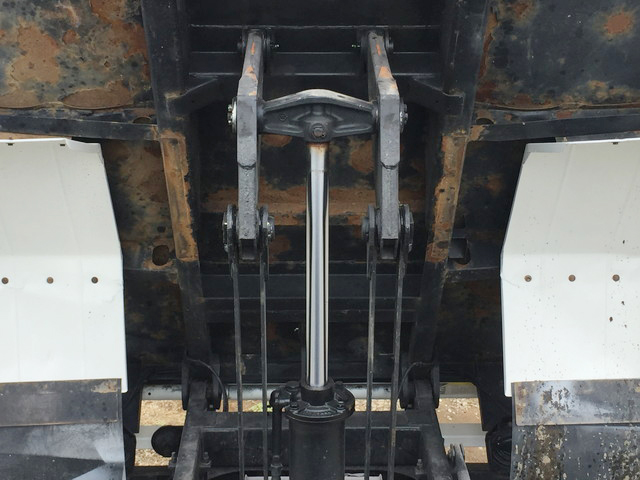 日野レンジャーダンプ中型（4t）[写真12]