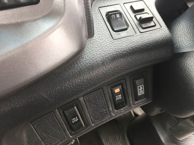 日野レンジャーダンプ中型（4t）[写真30]