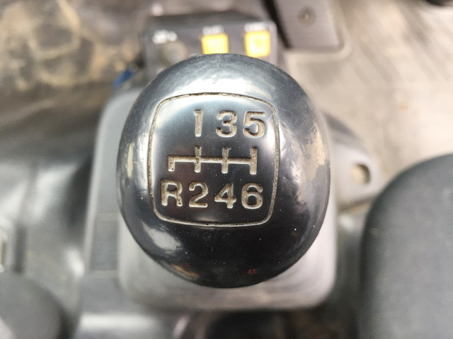 日野レンジャーダンプ中型（4t）[写真34]