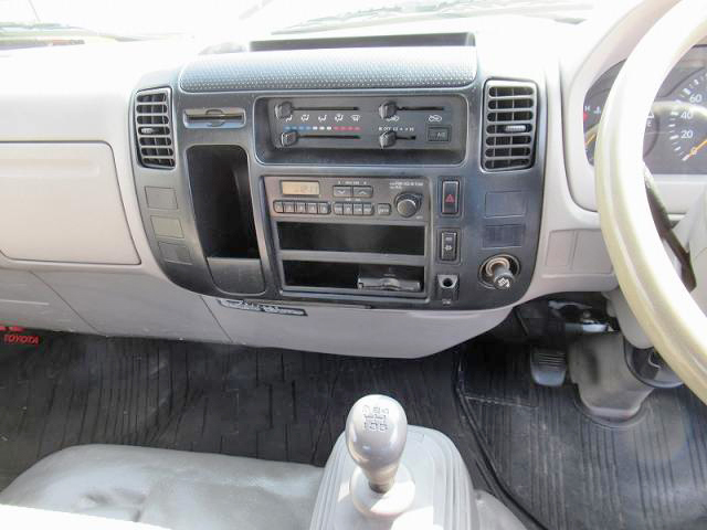 トヨタダイナセーフティローダー小型（2t・3t）[写真12]