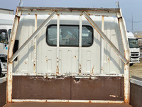 日産アトラス平ボディ小型（2t・3t）[写真11]