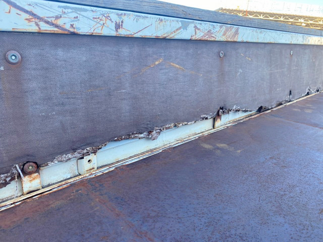 日産アトラス平ボディ小型（2t・3t）[写真15]